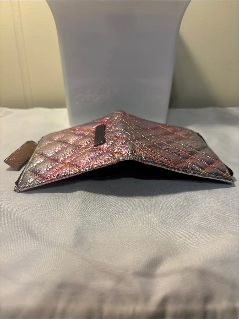NWOT Kurt Geiger London Metallic Quilted Bifold Wallet Kensington - RARE